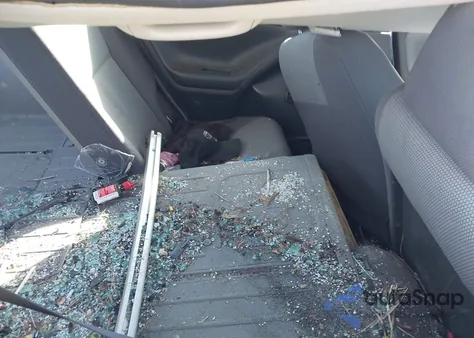 2005 Pontiac Vibe z USA, uszkodzony, nr VIN 5Y2SL63865Z440604